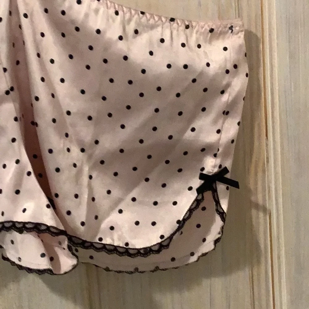 Gilligan & O'Malley Pink Camisole with Black Dots and Lace 2 pc set - Picture 9 of 10